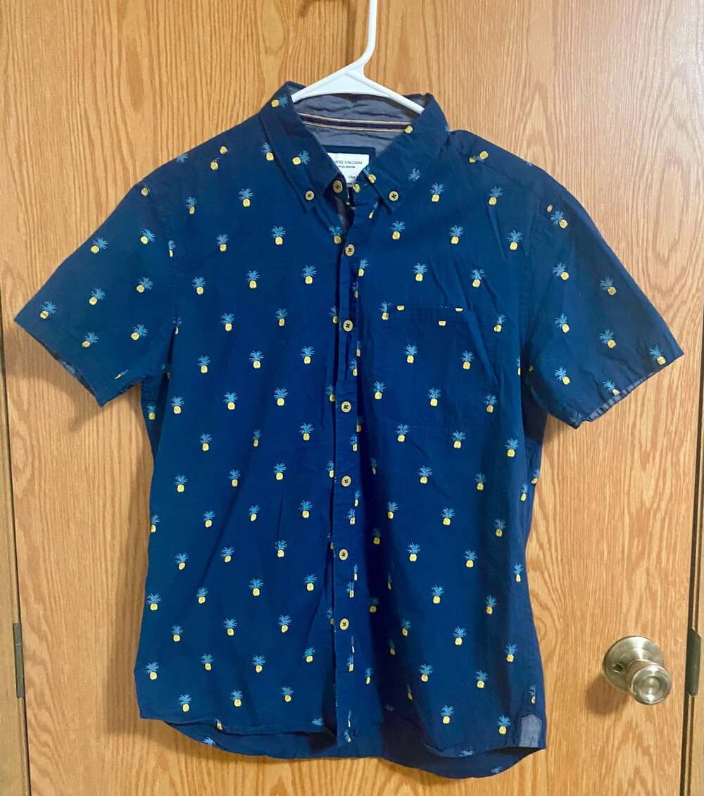 Sunrise Kingdom Men's Blue Pineapple Print Short Sleeve Button Up Shirt Size S